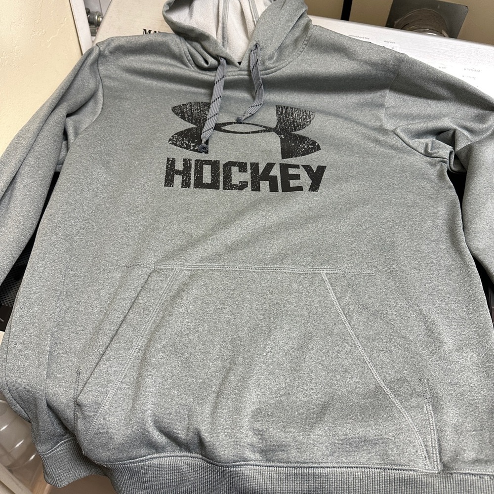 UA Hockey sweatshirt